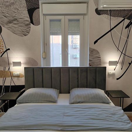 Town Square Apartment Zadar Ngoại thất bức ảnh